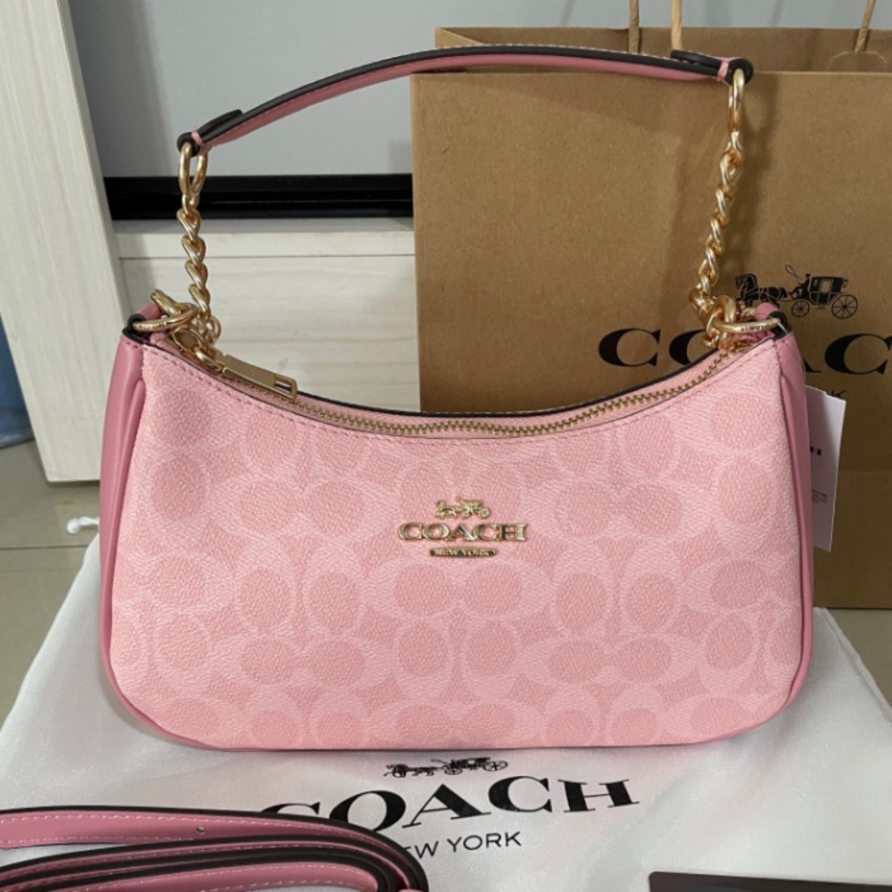 Coach Pink Signature Shoulder Bag with Gold Hardware CA933 - Picture 1 of 13